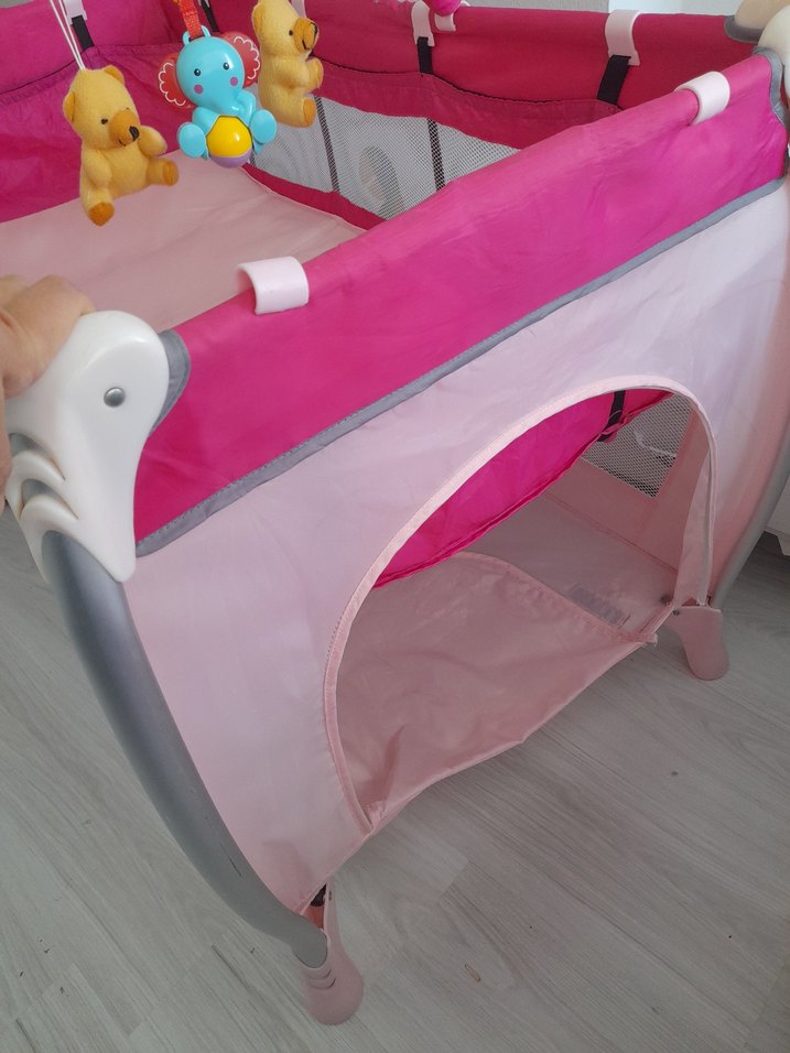 Renkli Pembe Oyun Parkı Yatağı - Görsel 5