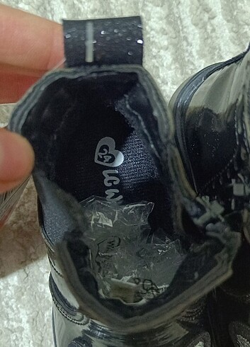 LC Waikiki Kız çocuk bot