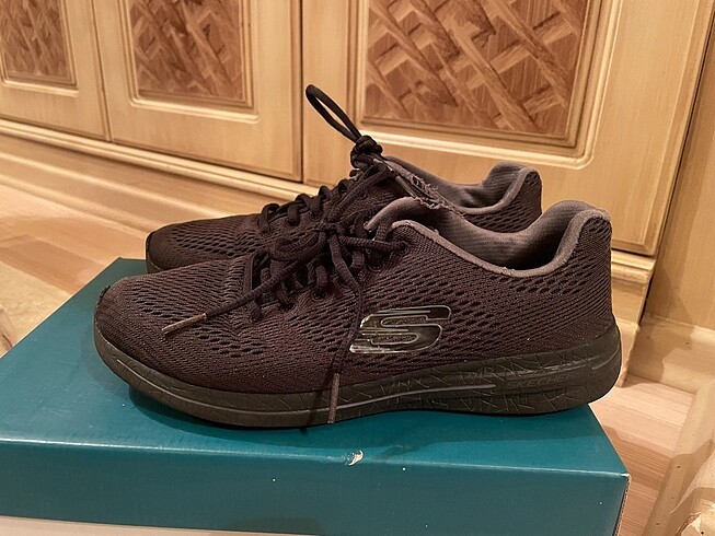 Skechers 38 numara kadın ayakkabı
