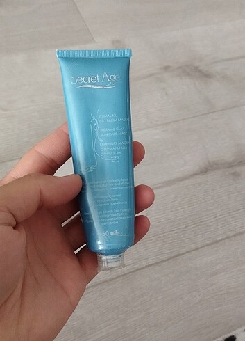 50 ML SECRET AGE TERMAL KİL CİLT BAKIM MASKESİ