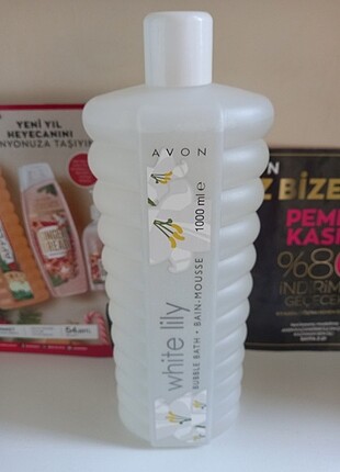 AVON BANYO KÖPÜĞÜ 1000 ML