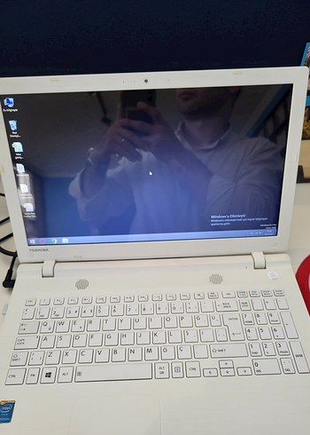 Toshiba Dizüstü Bilgisayar - Görsel 2