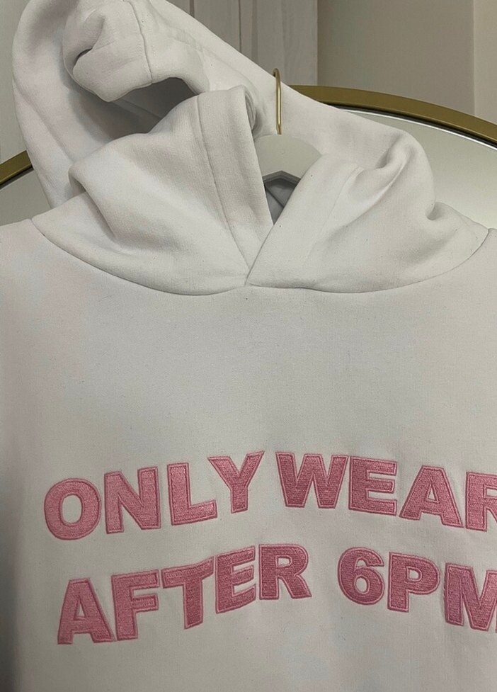 Beyaz Kapüşonlu Oversize Kadın Sweatshirt - Görsel 3