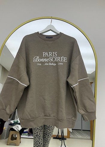Kadın Kahverengi Paris Baskılı Sweatshirt - Görsel 2