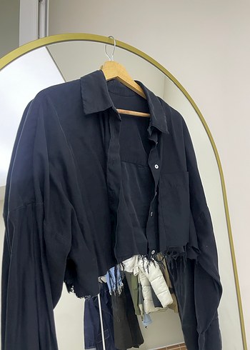 Düğmeli Siyah Midi Gömlek - Görsel 2