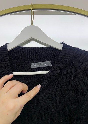 Siyah Örgü Boğazlı Kadın Kazak - Görsel 4