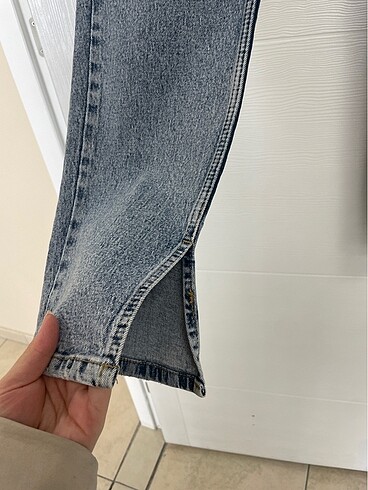 Trendyol & Milla Paça detaylı pantolon