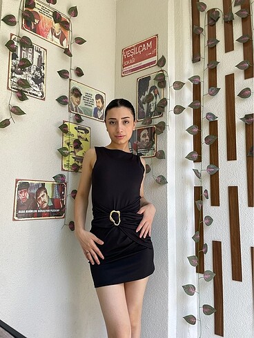 Tokalı elbise