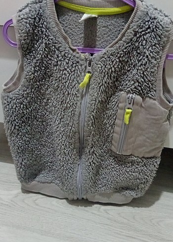 Kız Çocuk Gri Kürk Detaylı Fermuarlı Yelek - Görsel 3