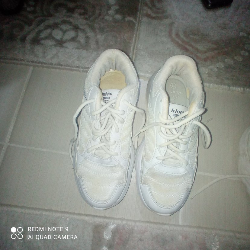 Beyaz Bağcıklı Kinetix Kadın Spor Ayakkabı - Görsel 3