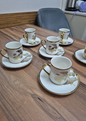 Altın Detaylı Beyaz Kahve Fincanı Takımı - Görsel 2