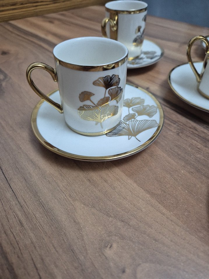 Altın Detaylı Beyaz Kahve Fincanı Takımı - Görsel 4