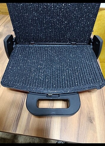 Arnica Ayvalık Granit Izgaralı Tost Makinesi - Görsel 4