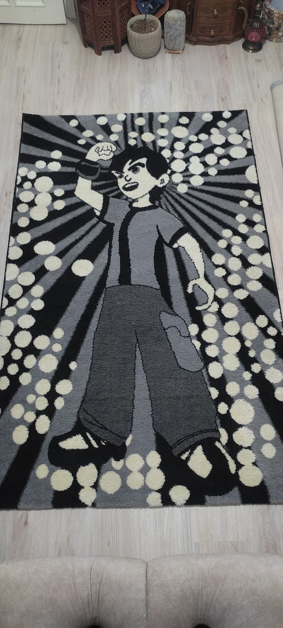 Gri Desenli Baskılı Halı - Görsel 2