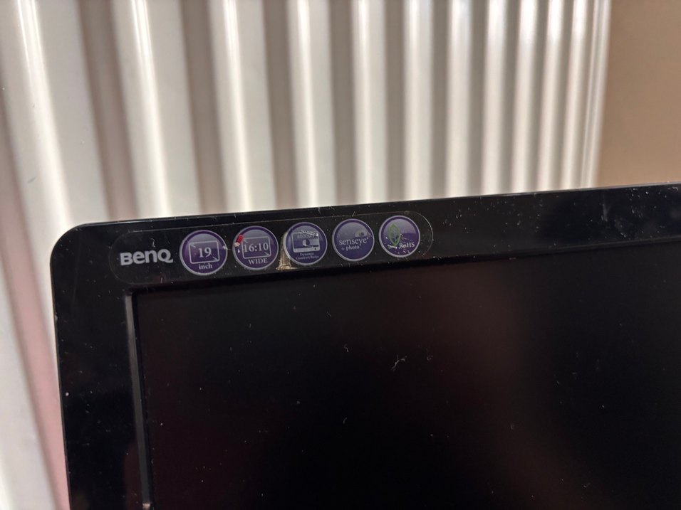 Siyah Bilgisayar Monitörü - Görsel 2