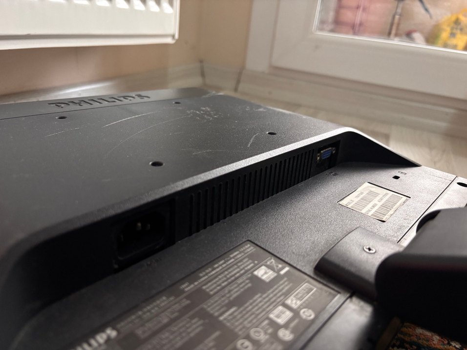 PHILIPS Siyah Monitör - Görsel 4