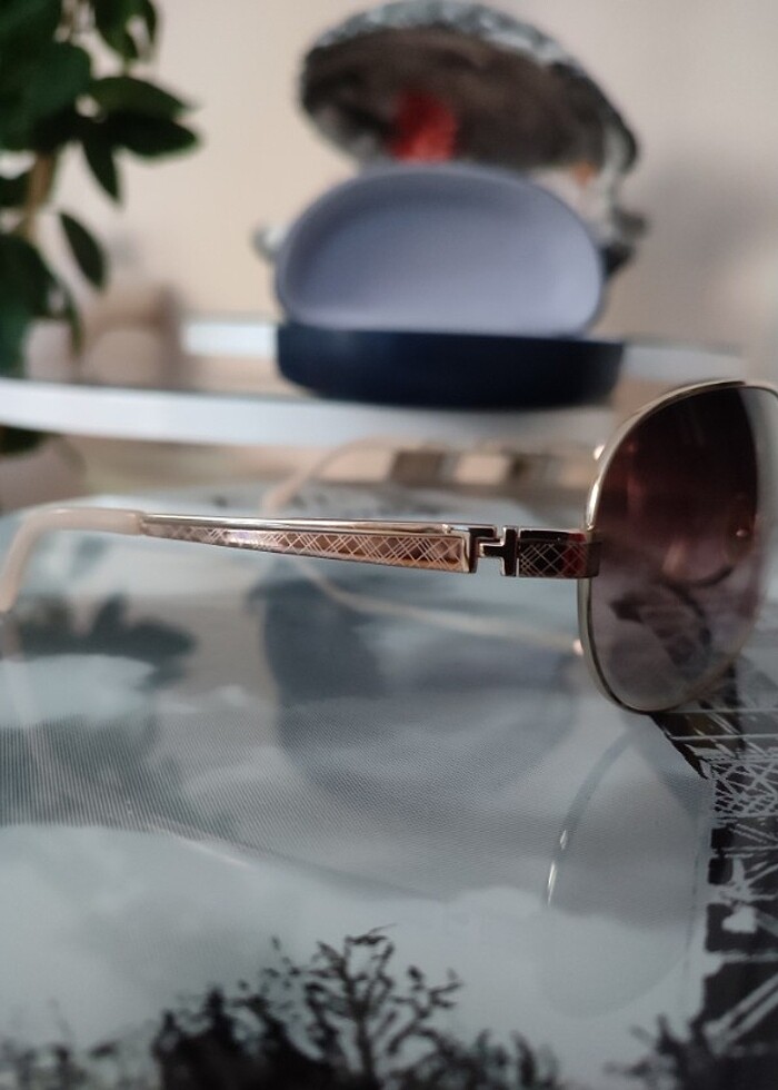 Orijinal Tommy Hilfiger güneş gözlüğü - Görsel 2