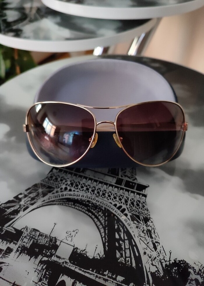 Orijinal Tommy Hilfiger güneş gözlüğü - Görsel 4