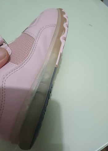 Pembe,cırt cırtlı,kız çocuğu spor Ayakkabı .Lumberjack marka - Görsel 5