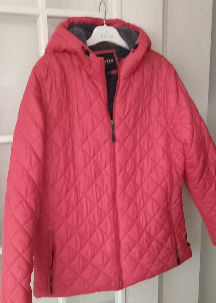 KENVELO MARKA KAPŞONLU KABAN - Görsel 3