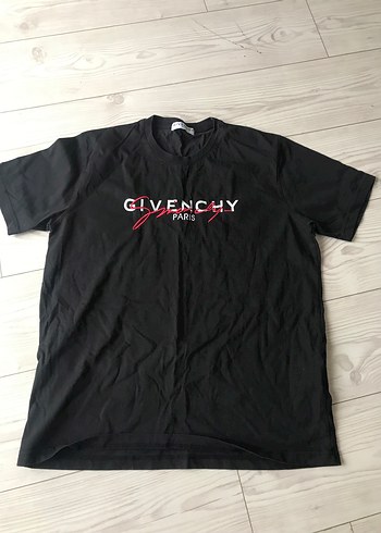 GIVENCHY xl