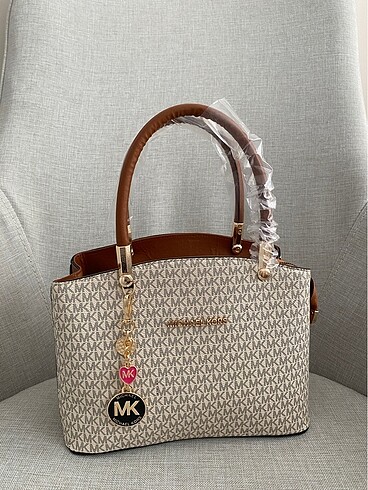 MICHAEL KORS ÇANTA