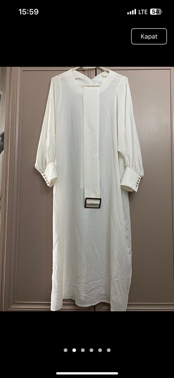 Beyaz Uzun Kollu Kemerli Uzun Elbise - Görsel 2