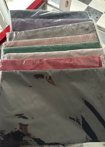 Bej Kadın Şal - Modern ve Zarif - Görsel 2