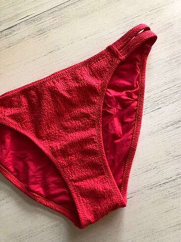 Penti Bikini altı kırmızı/nar çiçeği rengi