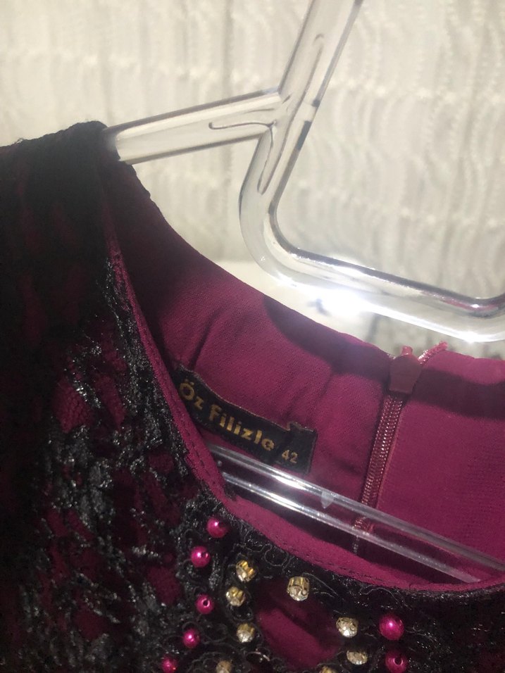 Bordo Uzun Kollu Nakışlı Gotik Elbise - Görsel 4