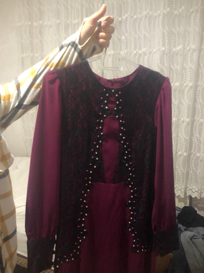 Bordo Uzun Kollu Nakışlı Gotik Elbise - Görsel 2