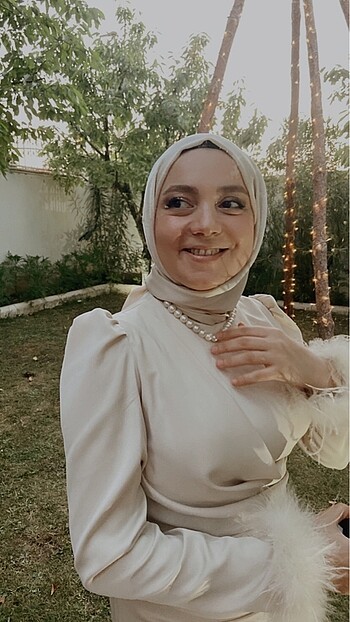 40 Beden ten rengi Renk Davet elbisesi
