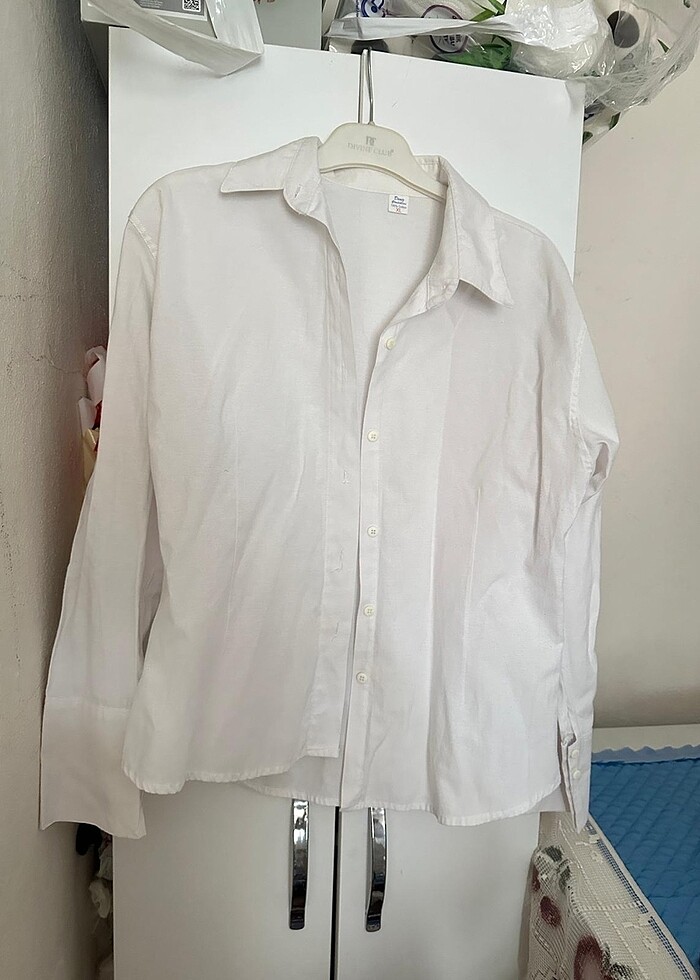 Beyaz gömlek - Görsel 2
