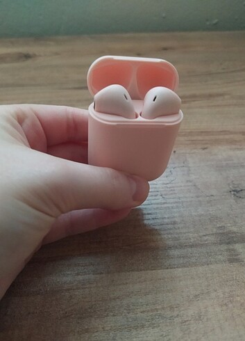 Pembe Airpods 