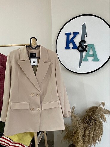 Krem Blazer Ceket