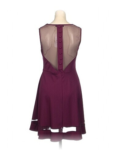 l Beden PreLoved Kısa Elbise %70 İndirimli.