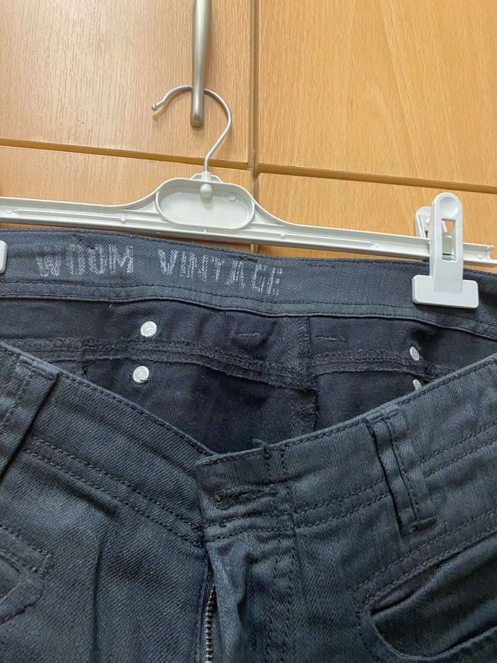 Siyah Fermuarlı Kadın Kot Pantolon - Görsel 3