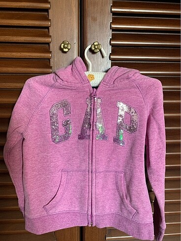 Gap sweatshirt pembe 4-5 yaş