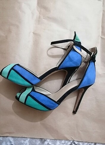 Zara stiletto topuklu ayakkabı 