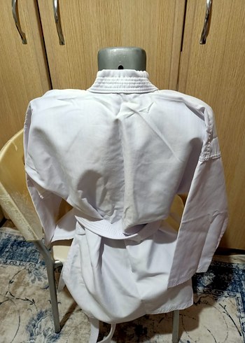 11-12 Yaş Beden beyaz Renk Karate takımı üst ve alt WKF onaylı kihon marka