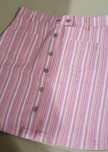 Kız Çocuk Pembe Çizgili Düğmeli Etek