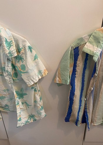 Çocuklar için Çok Renkli Batik Desenli Kısa Kollu Gömlek 2li set