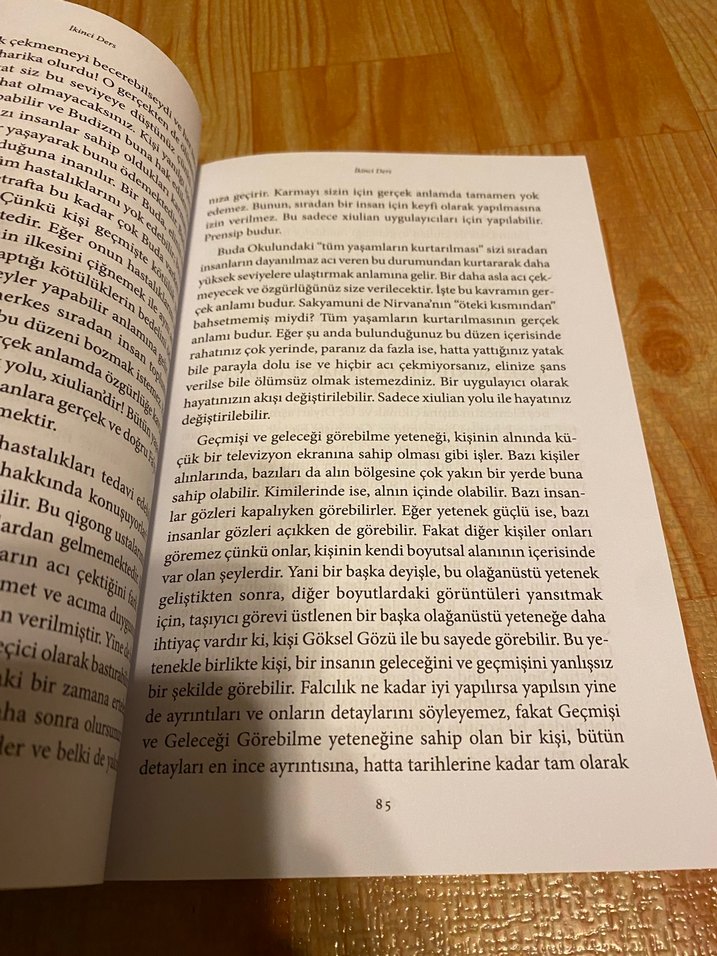 Zhuan Falun - Li Hongzhi - Görsel 3