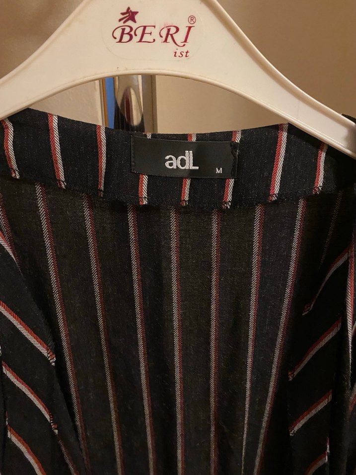 Siyah Çizgili Uzun Kollu Kadın Gömlek - Görsel 2