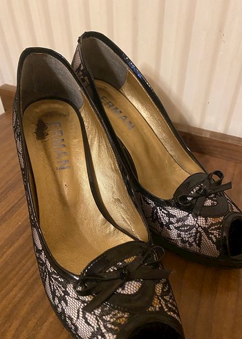 Topuklu ayakkabı - Görsel 4