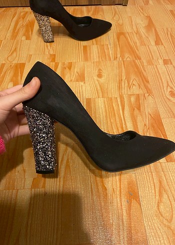 Siyah Parlak Topuklu Kadın Stiletto - Görsel 2