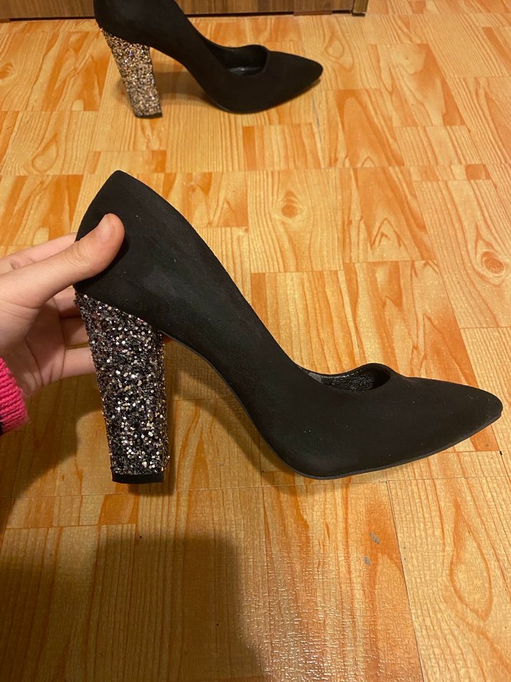 Siyah Parlak Topuklu Kadın Stiletto - Görsel 2