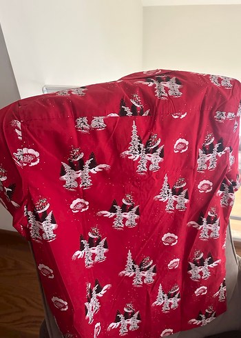 Kırmızı Desenli Kısa Kollu Gömlek erkek yeniyıl temalı - Görsel 3