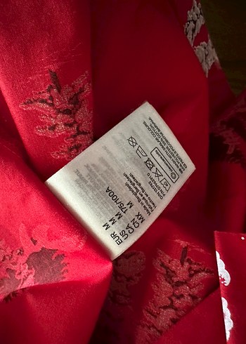 Kırmızı Desenli Kısa Kollu Gömlek erkek yeniyıl temalı - Görsel 4