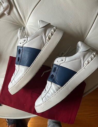37 Beden Valentino